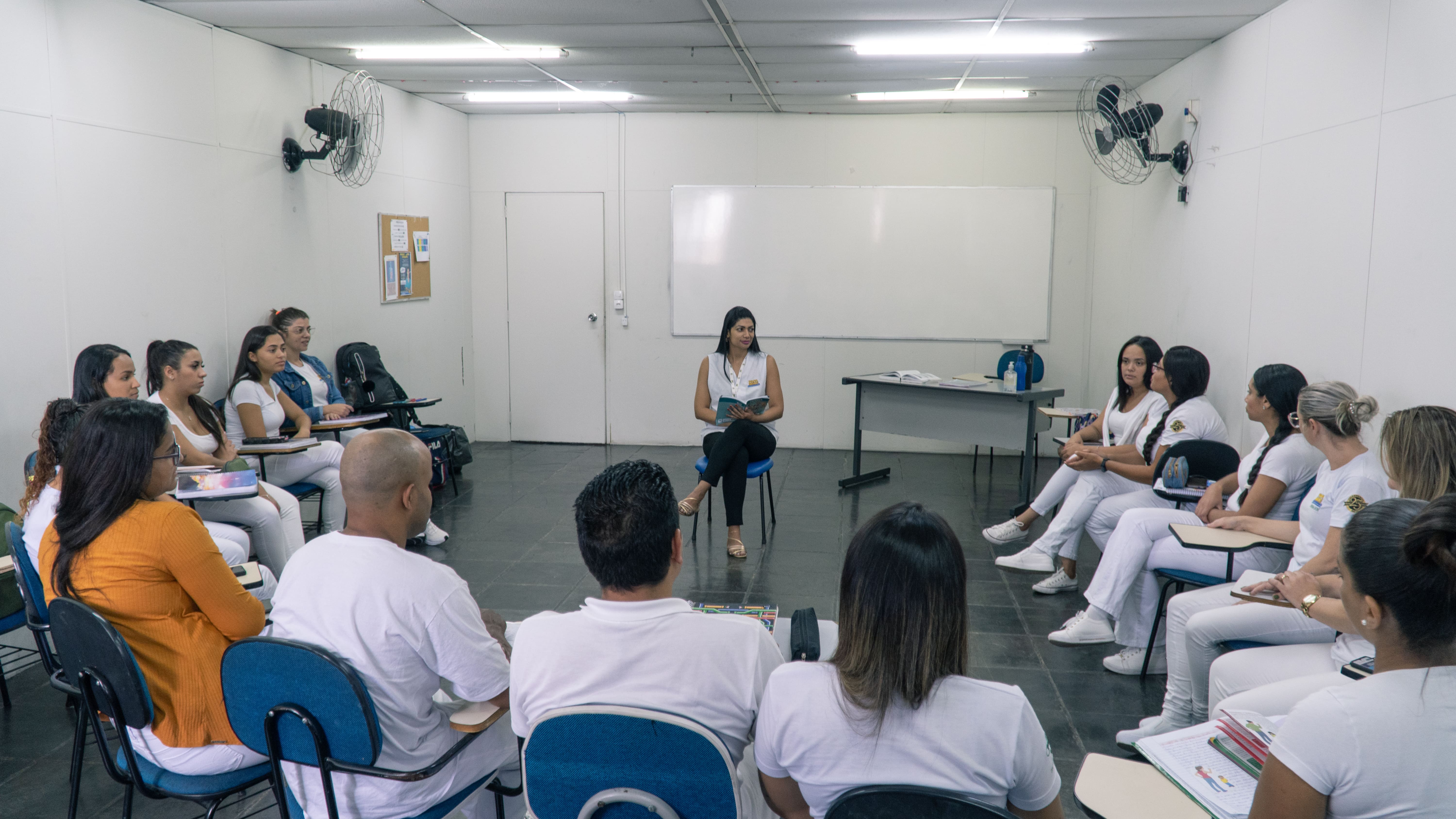 curso na área da educação – Papa Mike